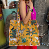 Nuni Copenhagen Agnes Bags Yellow Zoo
