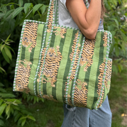 Nuni Copenhagen Agnes Bags Green Tiger