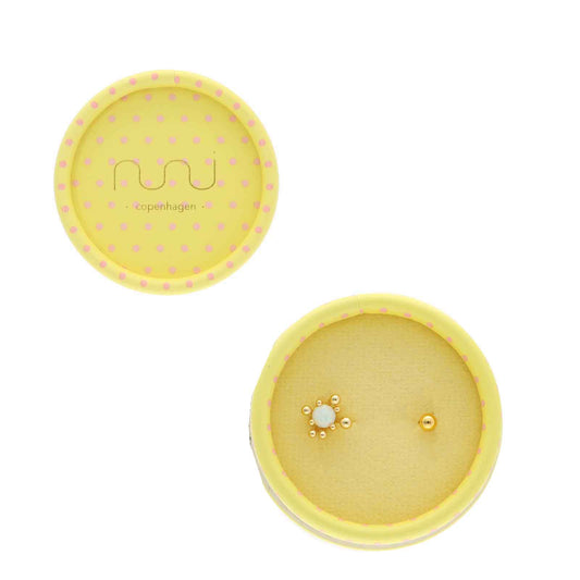 Nuni Copenhagen Hypnotize Me Earring Off-White