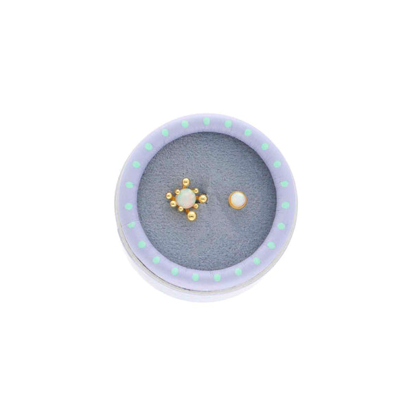 Nuni Copenhagen Hypnotize Me Earring Off-White