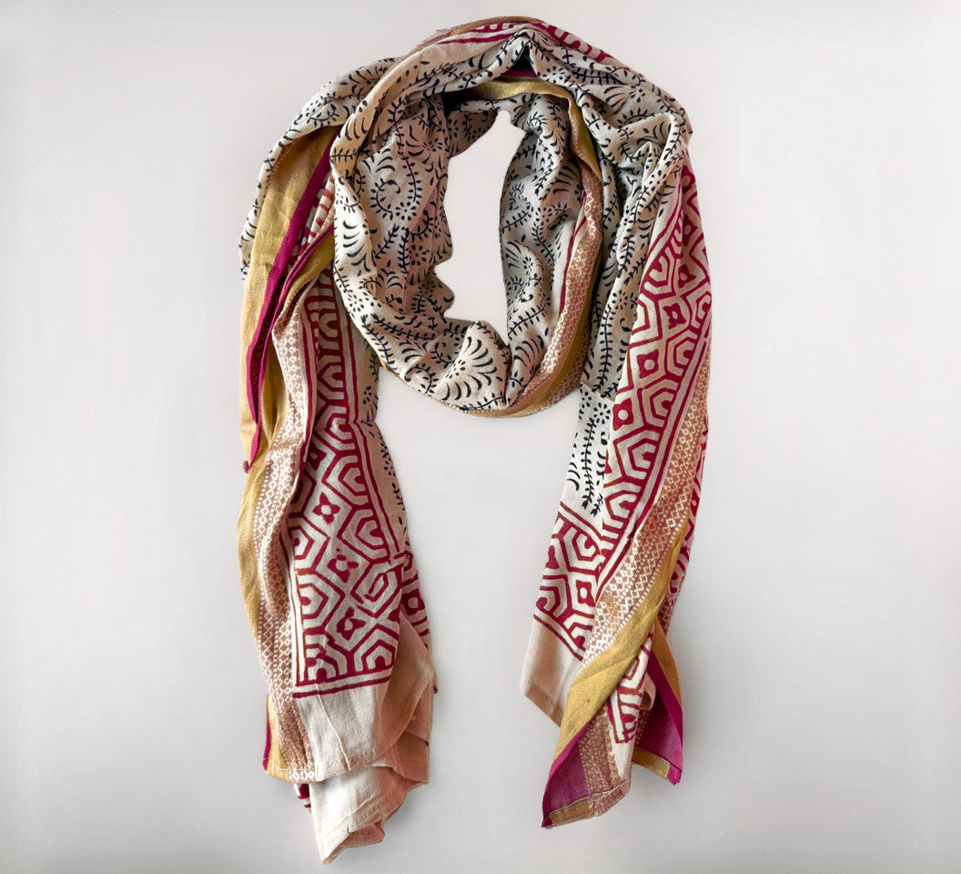 Nuni Copenhagen Kleopatra Scarf 1