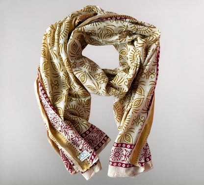 Nuni Copenhagen Kleopatra Scarf 2