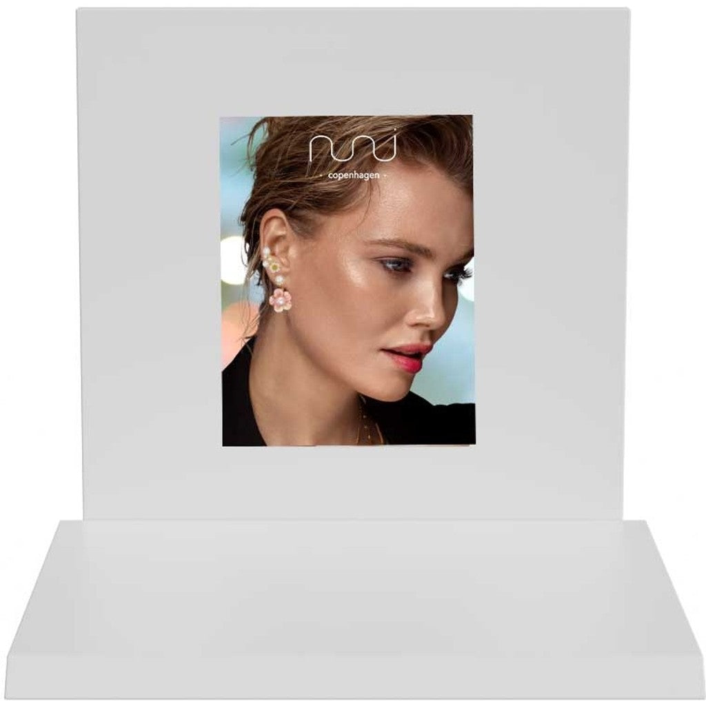 Nuni Copenhagen Medium Display Display White